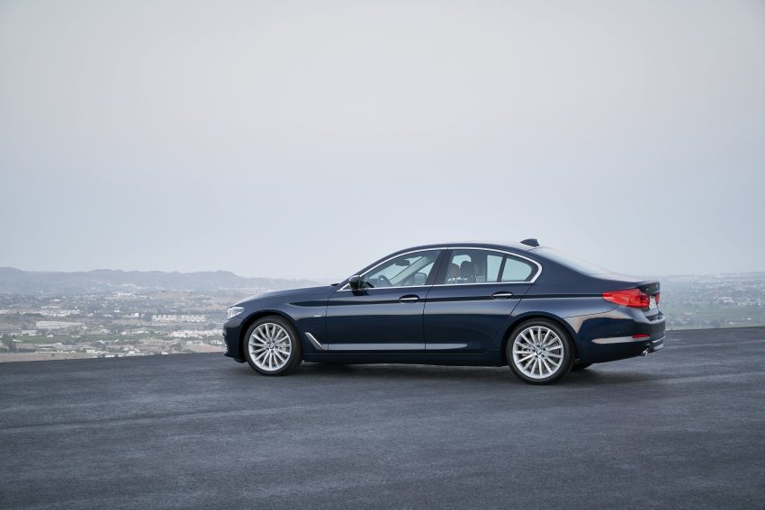 全新 G30 BMW 5 系列面世，明年二月四等级率先上市！ 9879