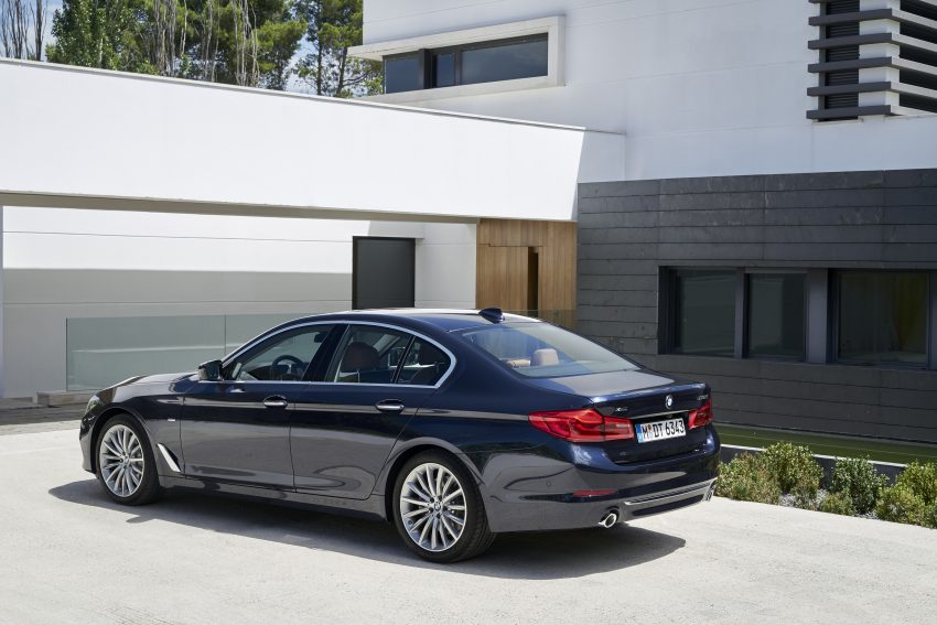 全新 G30 BMW 5 系列面世，明年二月四等级率先上市！ 9881