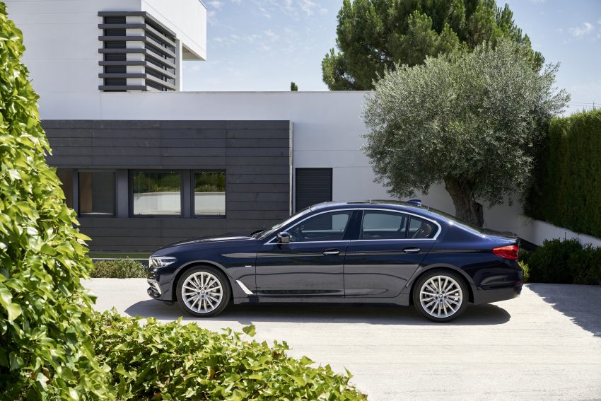 全新 G30 BMW 5 系列面世，明年二月四等级率先上市！ 9886
