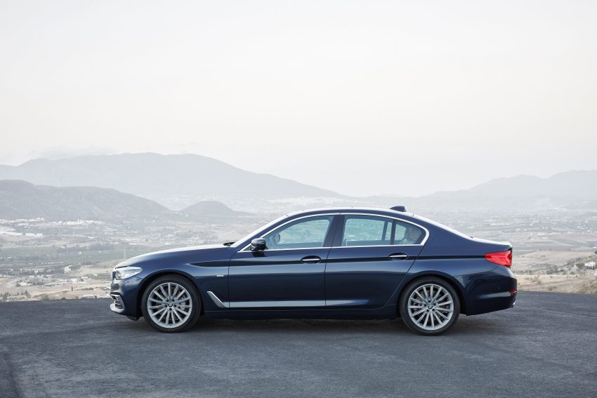 全新 G30 BMW 5 系列面世，明年二月四等级率先上市！ 9887