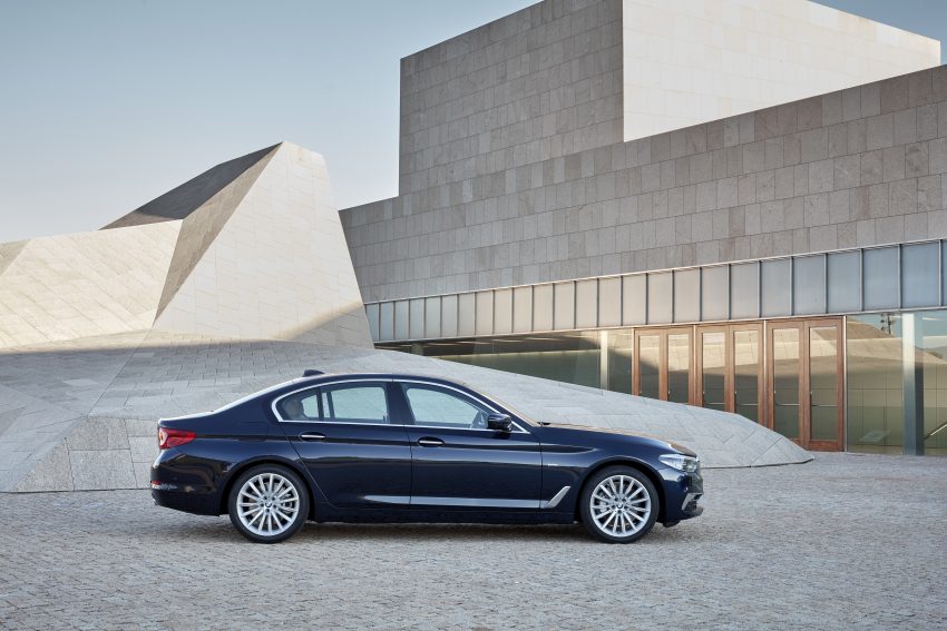 全新 G30 BMW 5 系列面世，明年二月四等级率先上市！ 9888