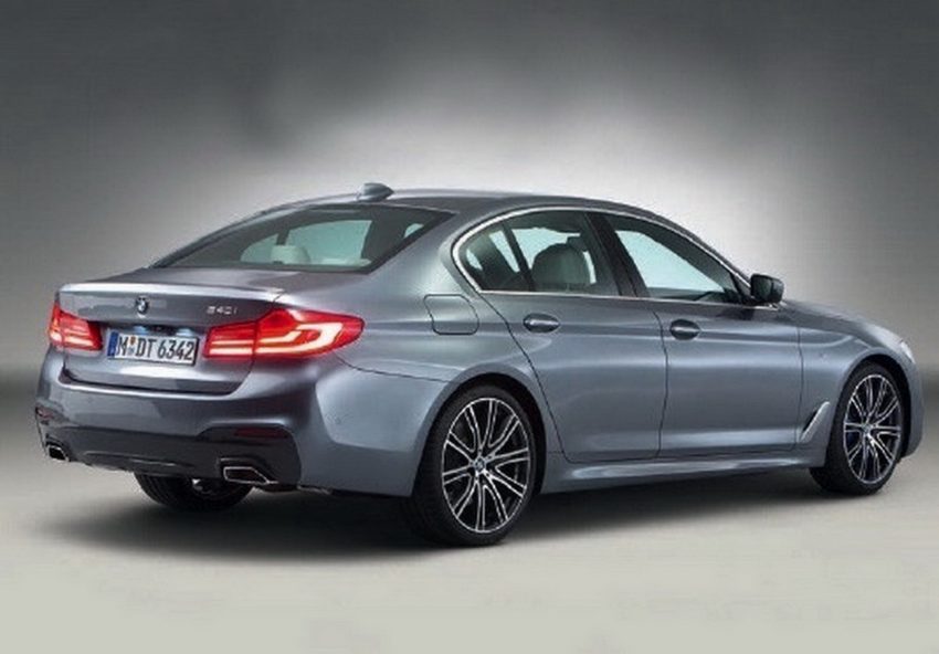 全新BMW 5系列面世前一天，外国论坛流出完整照片。 9752