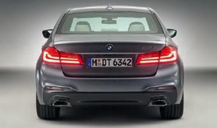 全新BMW 5系列面世前一天，外国论坛流出完整照片。 9753