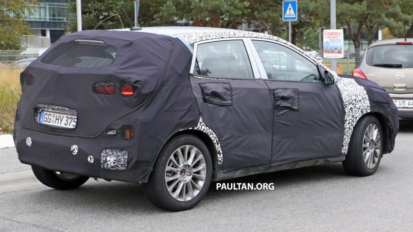 Hyundai 针对欧美开发新的小型SUV，与对手一较长短。 10133