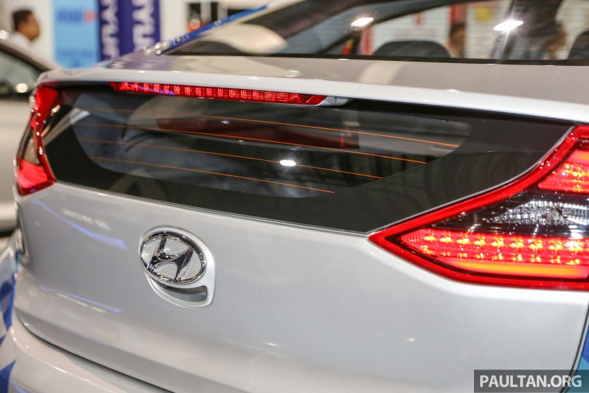Toyota Prius的对手，Hyundai Ioniq 本地测试谍照曝光。 10001