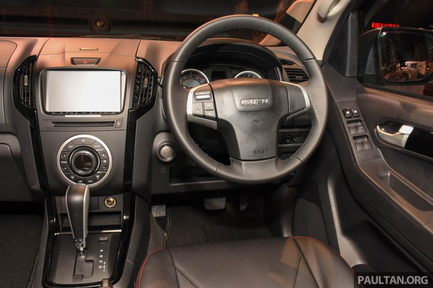 Isuzu D-MAX 小改款上市，八个等级，价格从RM83k起。 11126