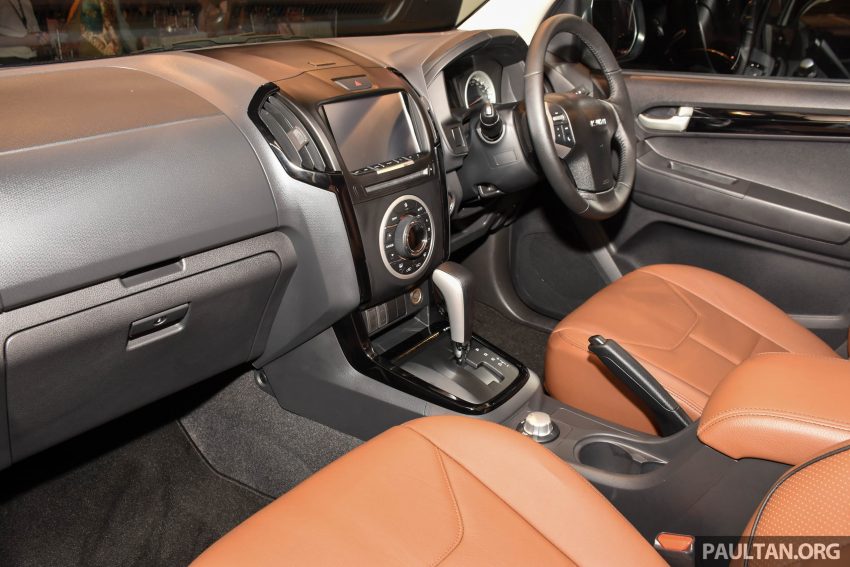 Isuzu D-MAX 小改款上市，八个等级，价格从RM83k起。 11130