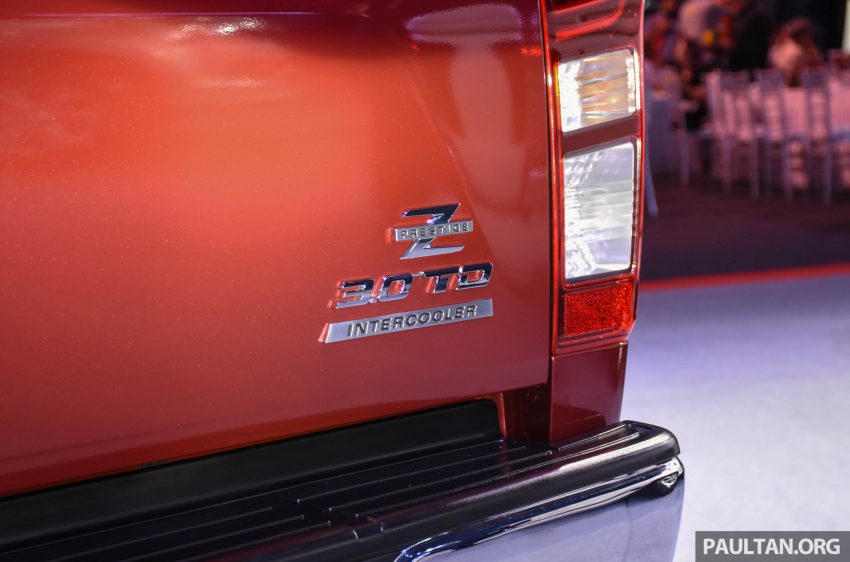 Isuzu D-MAX 小改款上市，八个等级，价格从RM83k起。 11108