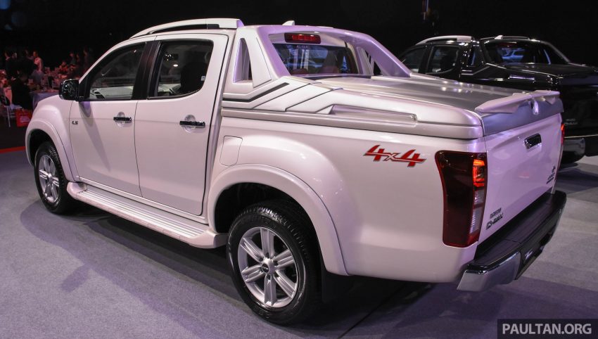 Isuzu D-MAX 小改款上市，八个等级，价格从RM83k起。 11111