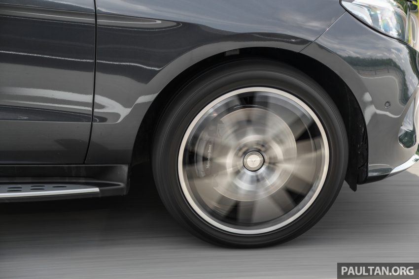 看图说车：Mercedes-Benz GLE 400 4Matic AMG Line。 10923