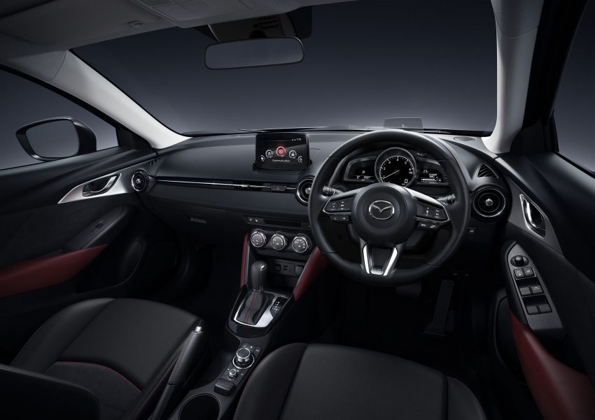 日本推出Mazda 2和Mazda CX-3小改款，改良悬吊系统、增加操控与稳定性，新增G-Vectoring Control重力辅助。 10234