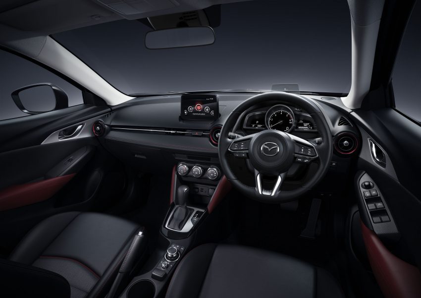 日本推出Mazda 2和Mazda CX-3小改款，改良悬吊系统、增加操控与稳定性，新增G-Vectoring Control重力辅助。 10235