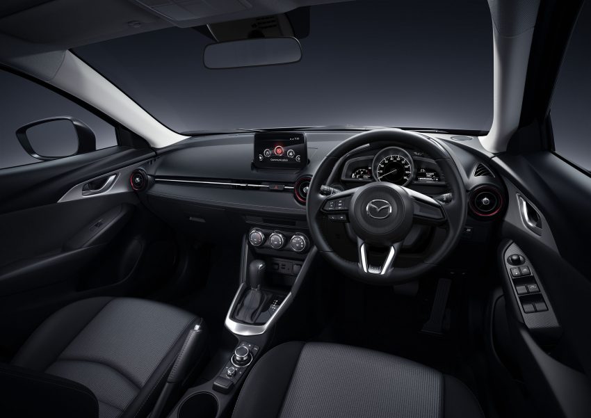 日本推出Mazda 2和Mazda CX-3小改款，改良悬吊系统、增加操控与稳定性，新增G-Vectoring Control重力辅助。 10236