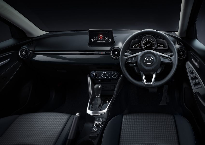 日本推出Mazda 2和Mazda CX-3小改款，改良悬吊系统、增加操控与稳定性，新增G-Vectoring Control重力辅助。 10197
