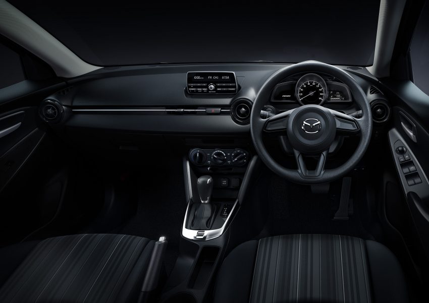日本推出Mazda 2和Mazda CX-3小改款，改良悬吊系统、增加操控与稳定性，新增G-Vectoring Control重力辅助。 10198