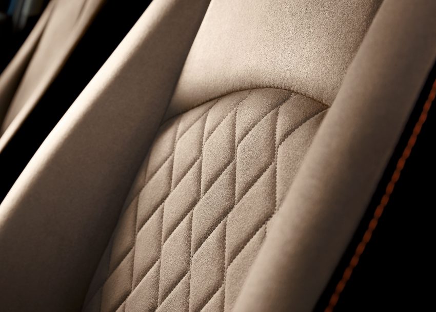 日本推出Mazda 2和Mazda CX-3小改款，改良悬吊系统、增加操控与稳定性，新增G-Vectoring Control重力辅助。 10209