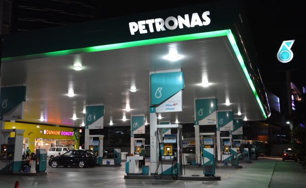 Petronas 与宾士合作, 明年开始在油站建设DC快充装置