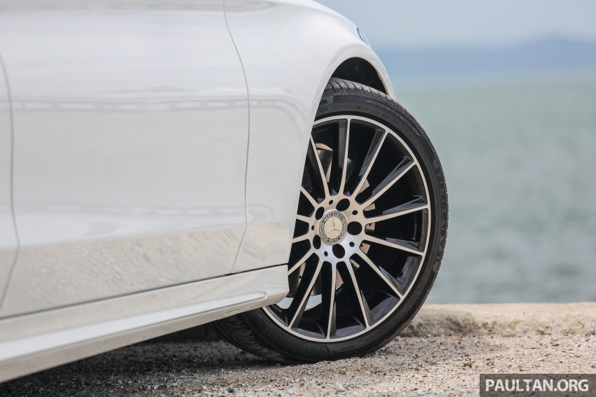 w205_mercedes-benz_c300_amg_line_malaysia_19 10504
