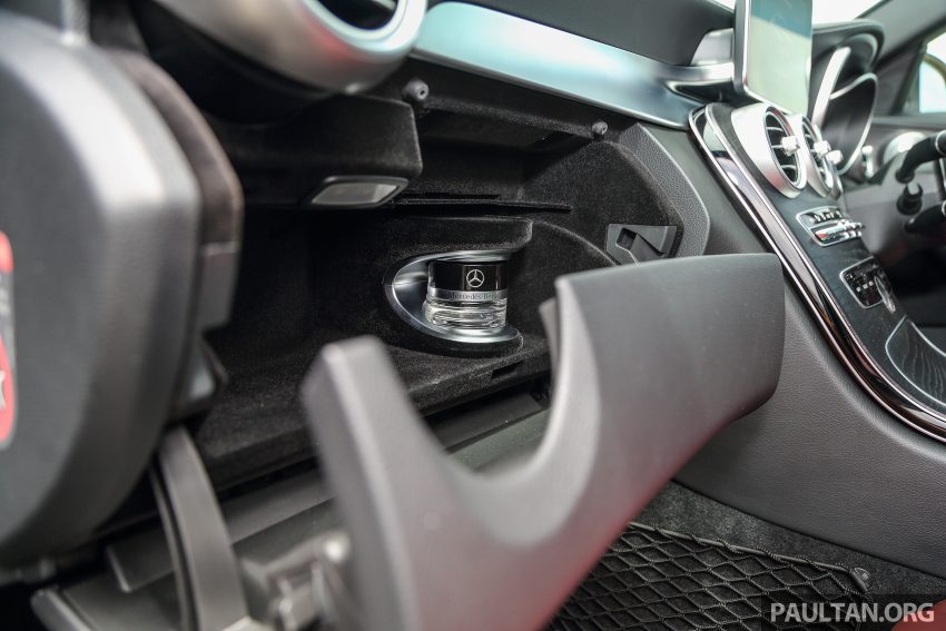w205_mercedes-benz_c300_amg_line_malaysia_38 10523