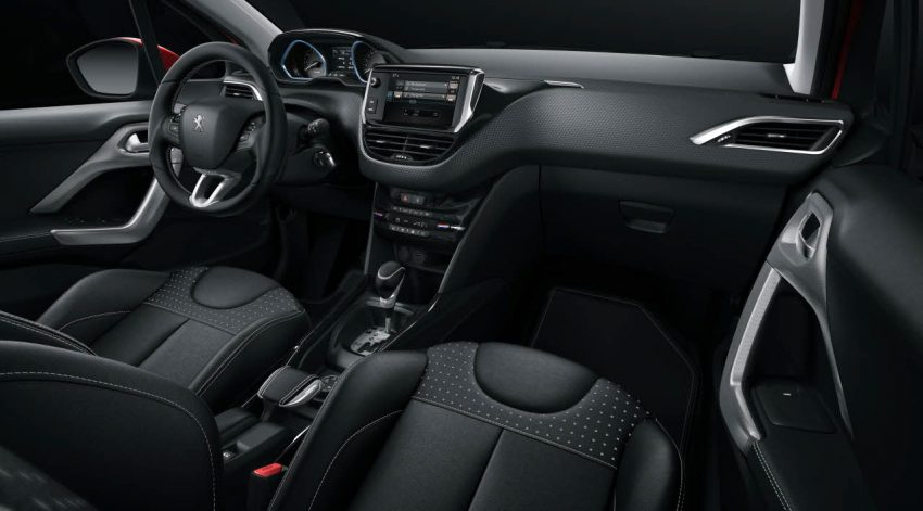 小改款 Peugeot 208 和 2008 下月预览，确认明年来马。 14503