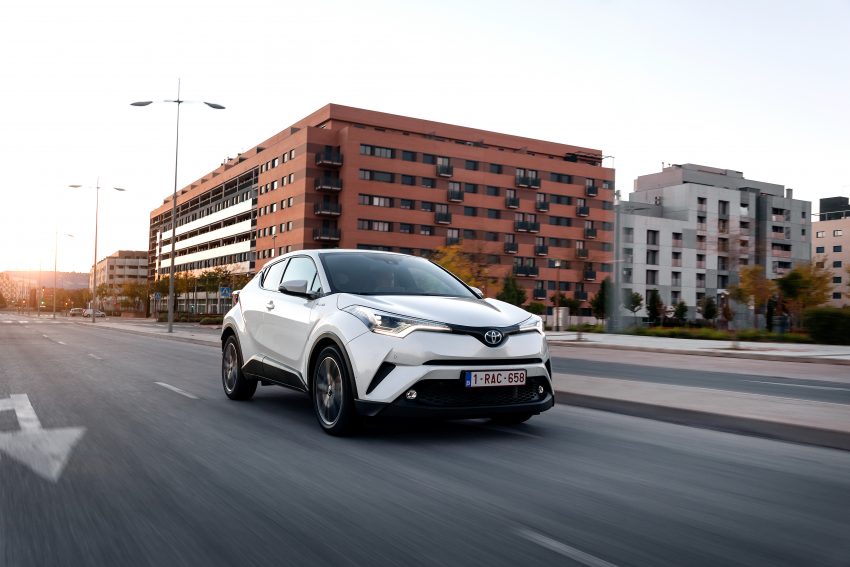 原厂发布更多 Toyota C-HR 实车宣传照，安全配备丰富！ 13169