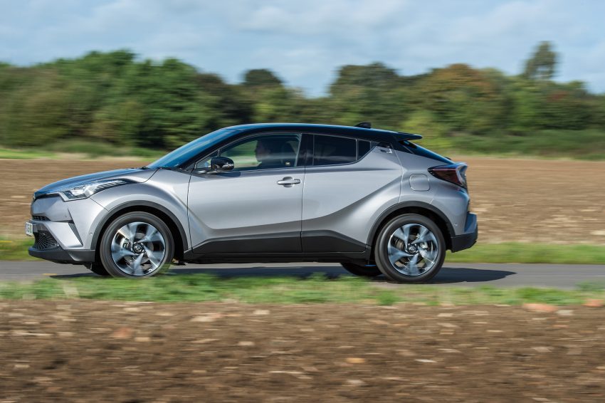 原厂发布更多 Toyota C-HR 实车宣传照，安全配备丰富！ 13138