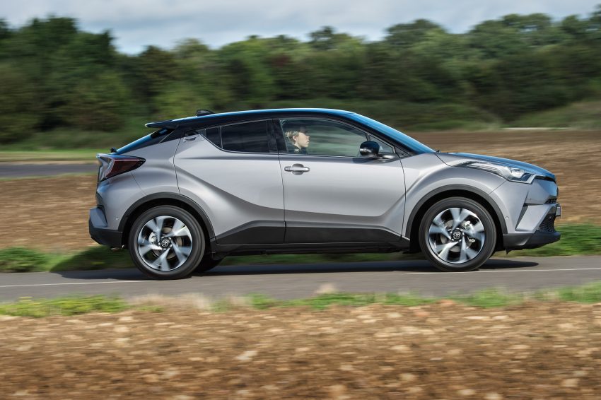 原厂发布更多 Toyota C-HR 实车宣传照，安全配备丰富！ 13134