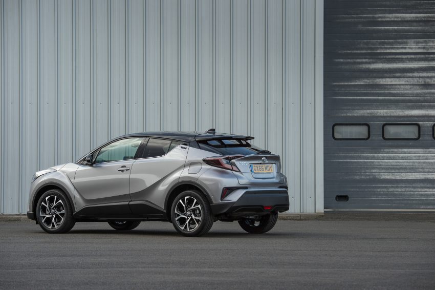 原厂发布更多 Toyota C-HR 实车宣传照，安全配备丰富！ 13158