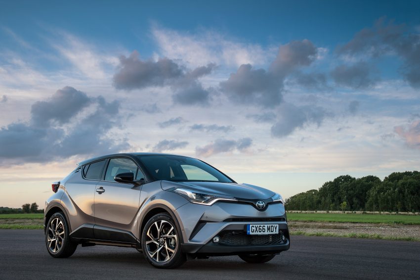 原厂发布更多 Toyota C-HR 实车宣传照，安全配备丰富！ 13163