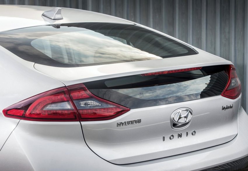 总代理确认，Hyundai Ioniq Hybrid 月尾将在本地发布。 12194