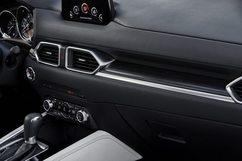 美国发布全新 Mazda CX-5 ，旧引擎＋G-Vectoring技术。 13704