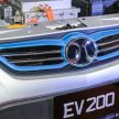 北汽 EV200 本地首秀，满电可行驶200km，明年上市。