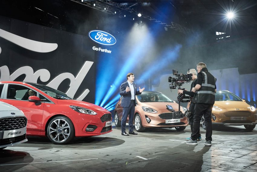 全新Ford Fiesta外观造型发布，分四等级，马丁头延续。 14933