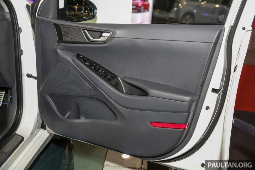 Hyundai Ioniq 月杪上市前先热身，安全配备诚意十足！ 12664