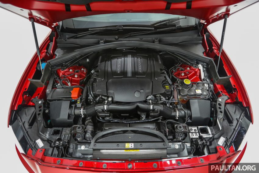 Jaguar F-Pace 本地面市，双等级上路价格从RM600k起。 14699