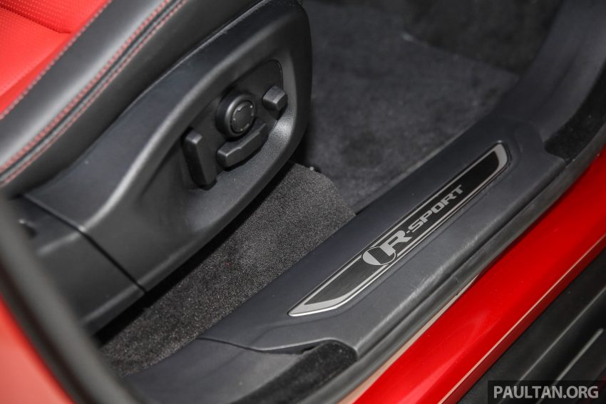 Jaguar F-Pace 本地面市，双等级上路价格从RM600k起。 14739