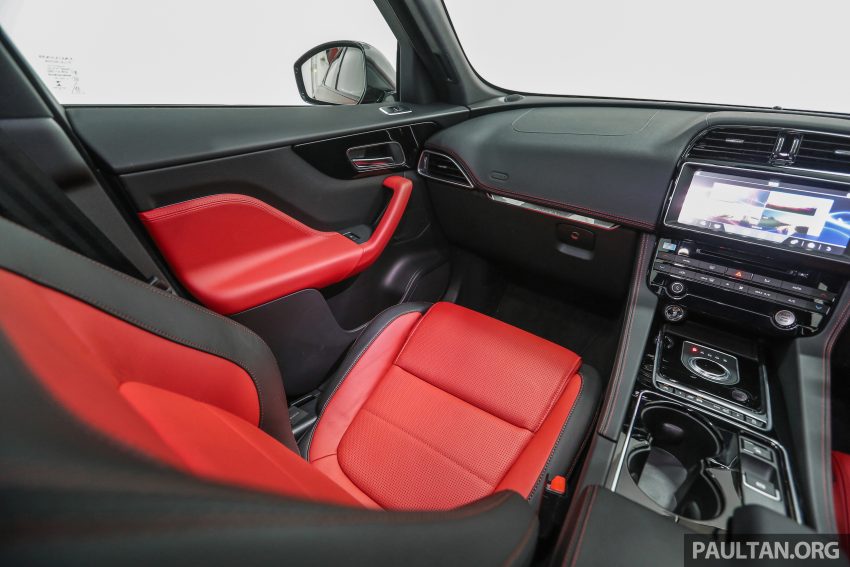Jaguar F-Pace 本地面市，双等级上路价格从RM600k起。 14756