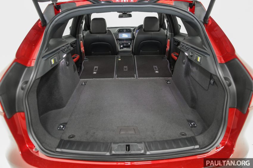 Jaguar F-Pace 本地面市，双等级上路价格从RM600k起。 14761