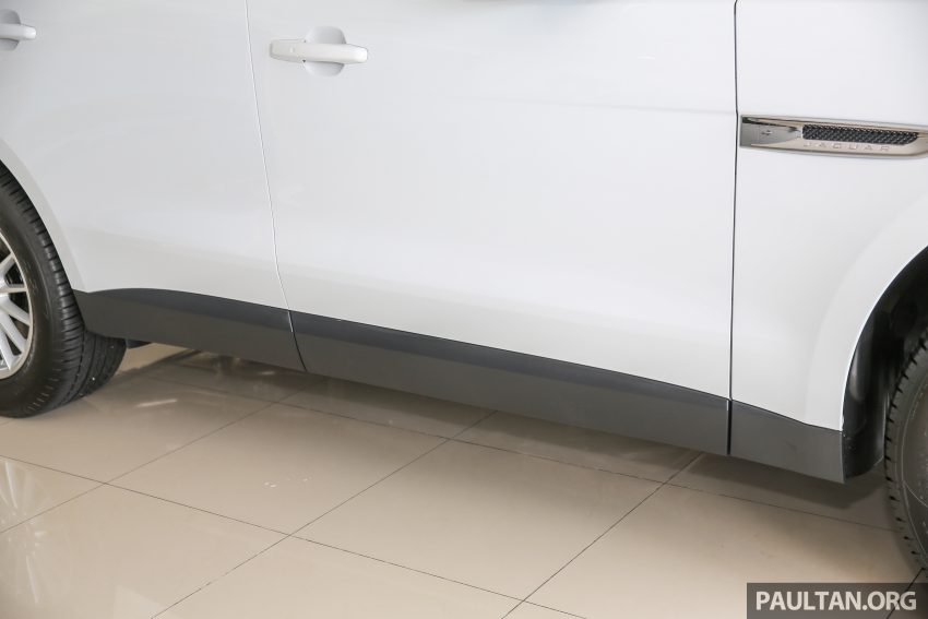 Jaguar F-Pace 本地面市，双等级上路价格从RM600k起。 14954