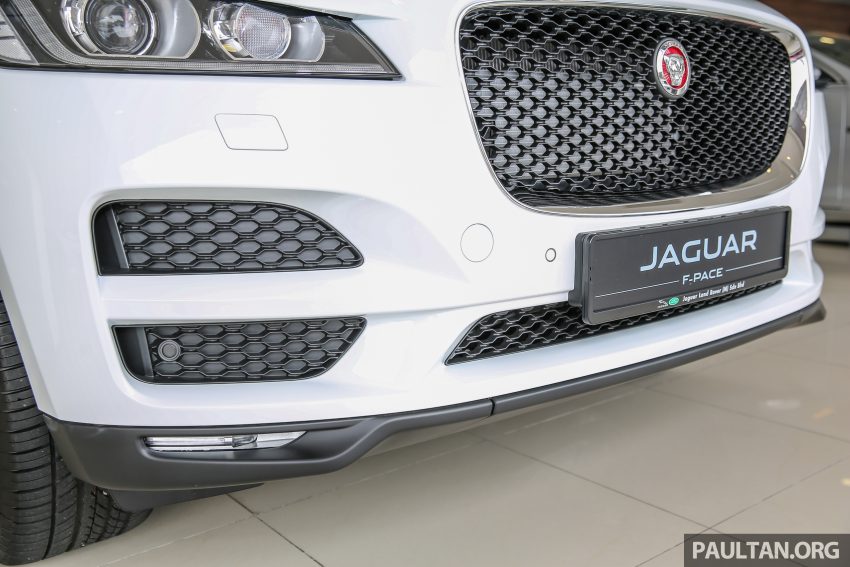 Jaguar F-Pace 本地面市，双等级上路价格从RM600k起。 14949