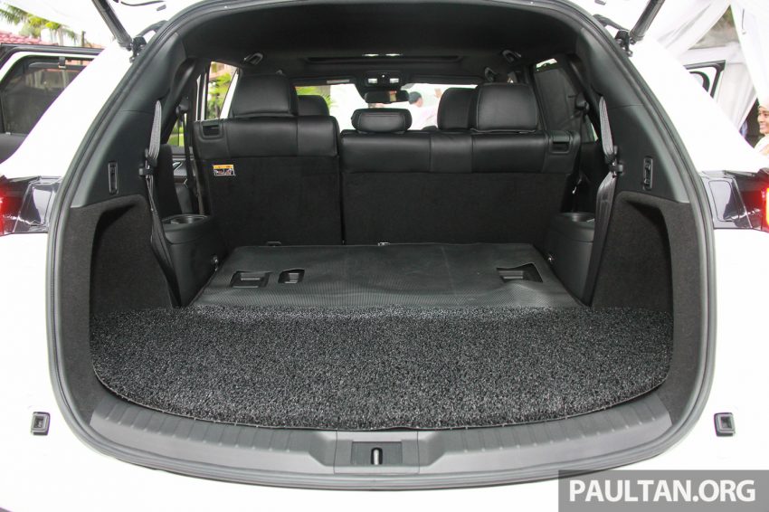全新 Mazda CX-9 预览，搭载2.5升SkyActiv-G 涡轮引擎。 12260