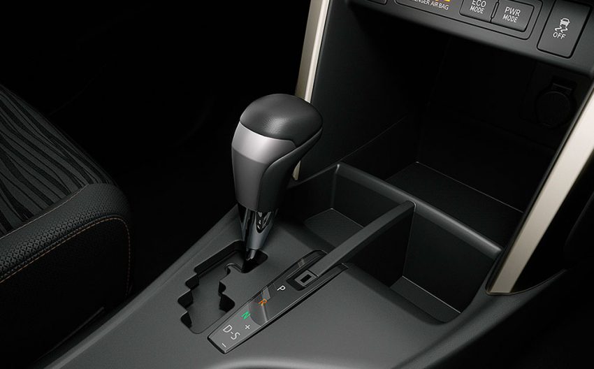 全新 Toyota Innova 即日起开放预订，预估价RM109k起。 12204