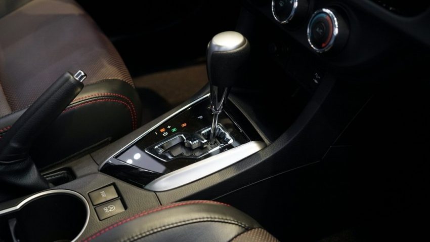 中国版 Toyota Corolla 小改款，加入1.2升涡轮增压引擎！ 12093