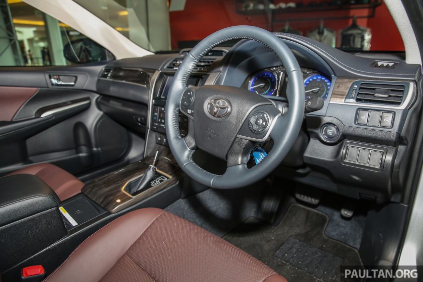 升级版 Toyota Camry 2.0 GX 实车照，开价RM160k。 14542
