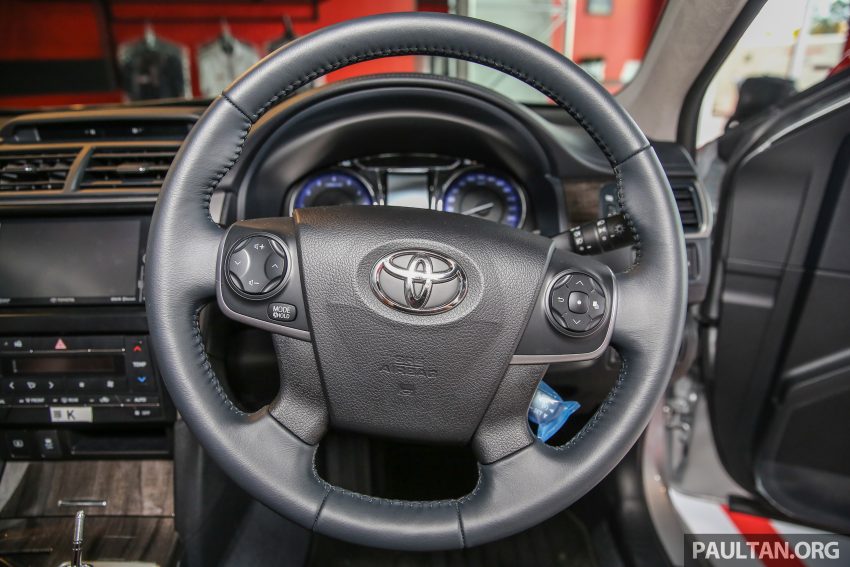 升级版 Toyota Camry 2.0 GX 实车照，开价RM160k。 14543