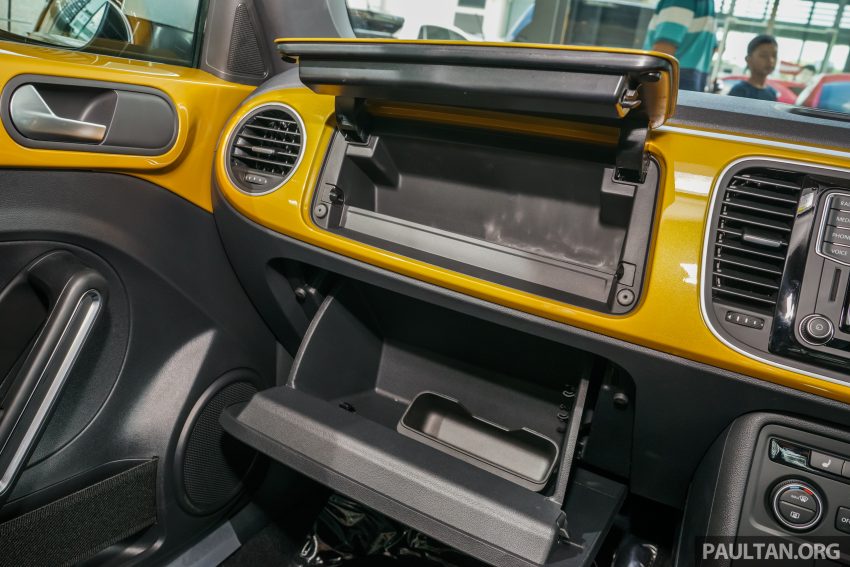 Volkswagen Bettle Dune 1.4 TSI 现身陈列室, 即将上市？ 13067