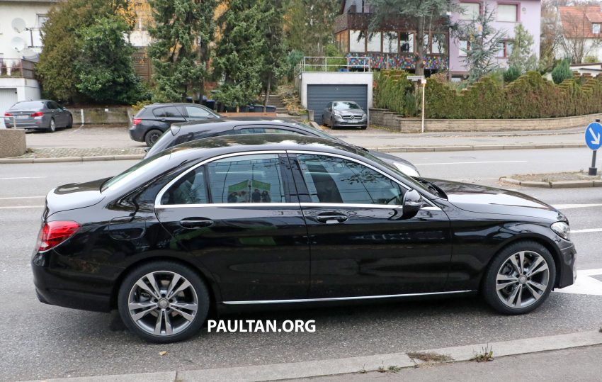 小改款 Mercedes-Benz C-Class ，欧洲捕获公路测试照。 14794