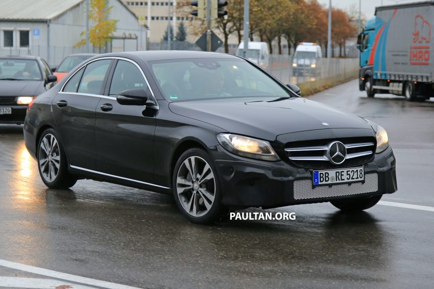 小改款 Mercedes-Benz C-Class ，欧洲捕获公路测试照。 14801