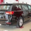 全新 Kia Grand Carnival 本地规格配备与售价确认，分两个等级，统一搭载 2.2 CRDi 柴油引擎，价格RM154k起！