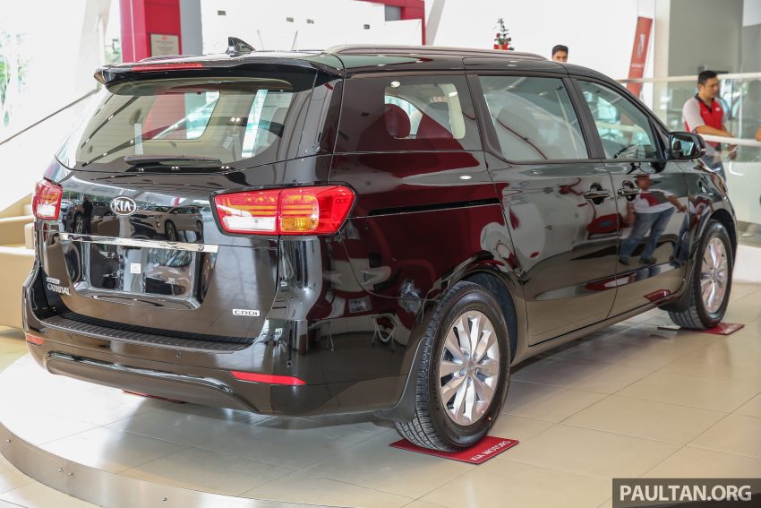全新 Kia Grand Carnival 本地规格配备与售价确认，分两个等级，统一搭载 2.2 CRDi 柴油引擎，价格RM154k起！ 16903